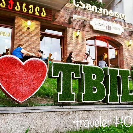 Traveler Hostel Tbilisi Exteriör bild