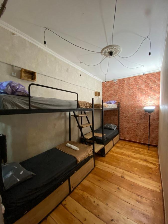 Traveler Hostel Tbilisi Exteriör bild
