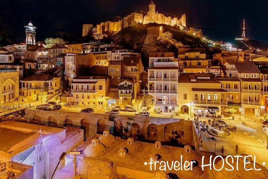 Traveler Hostel Tbilisi Exteriör bild